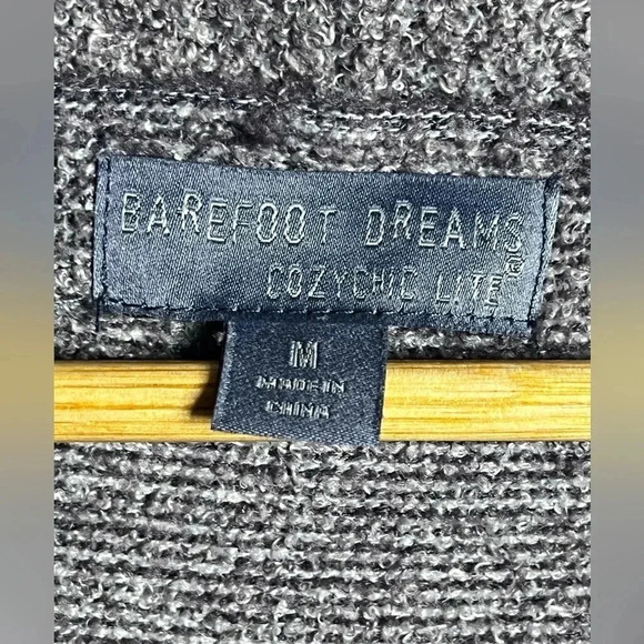 Barefoot Dreams CozyChic in gray Open Circle Cardigan size  Medium - Picture 7 of 8